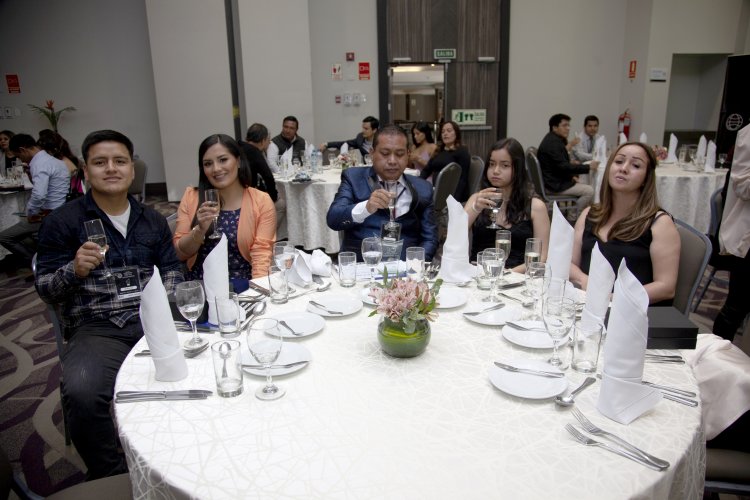 Empresas Ganadoras Premio Éxito Emprendedor Perú 2022 - ARTE REAL SRL